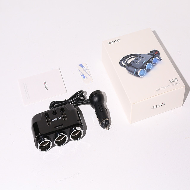 Intelligent Controller Car Cigarette Lighter Adapter with 3 Sockets and Dual USB Ports
